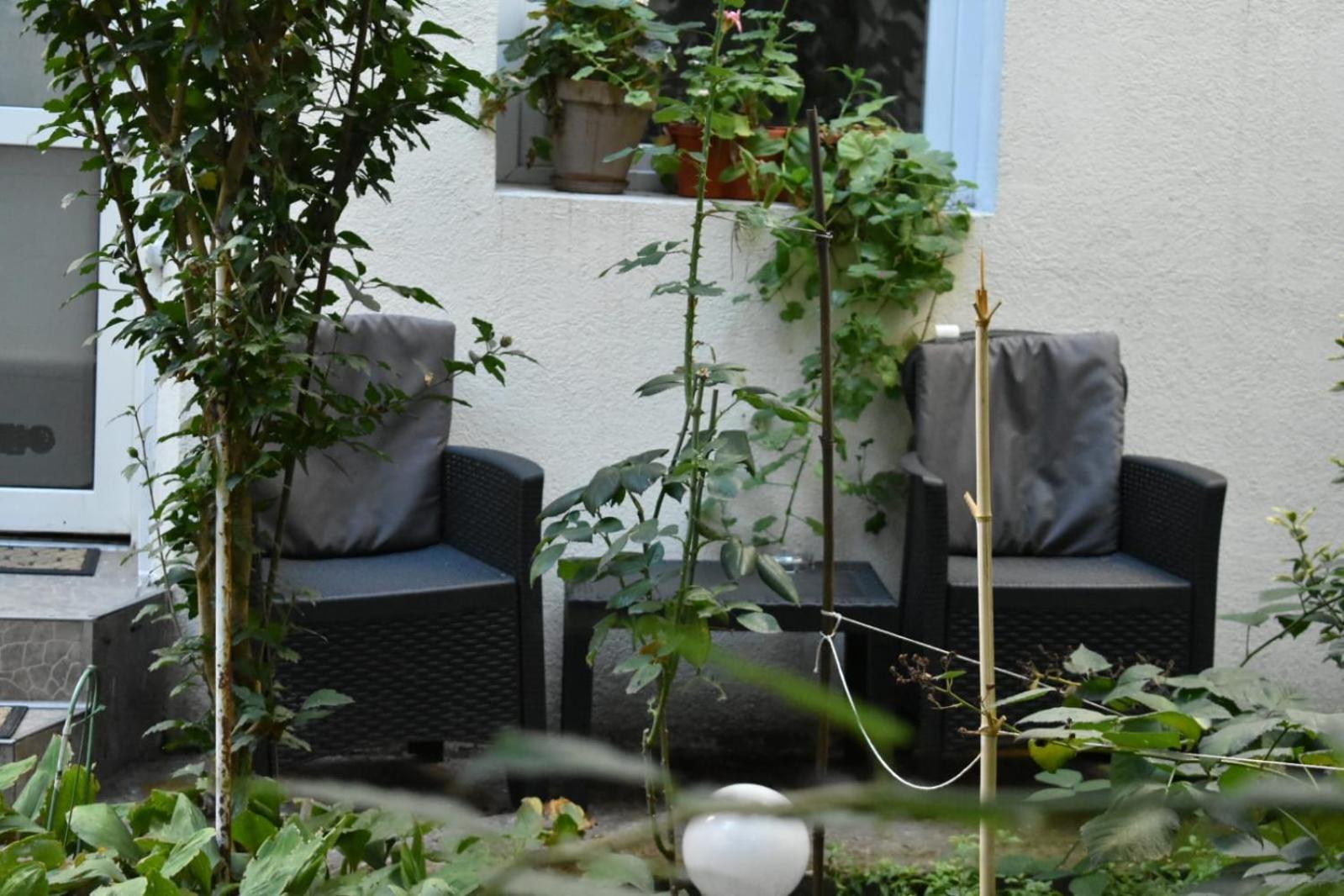 Anna'S Guesthouse Cluj Napoca Bagian luar foto